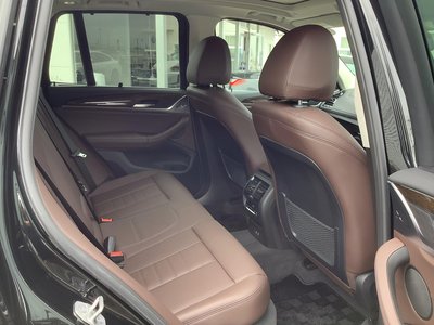 2022 BMW X3 photo 7