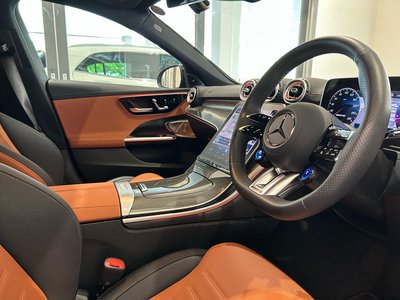 صورة 6 لـ 2026 Mercedes-BENZ C-CLASS AMG