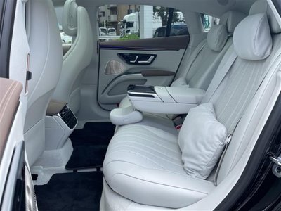 2023 Mercedes-BENZ EQS — миниатюра 12