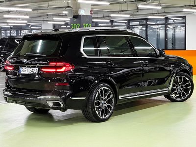 BMW X7 - 6