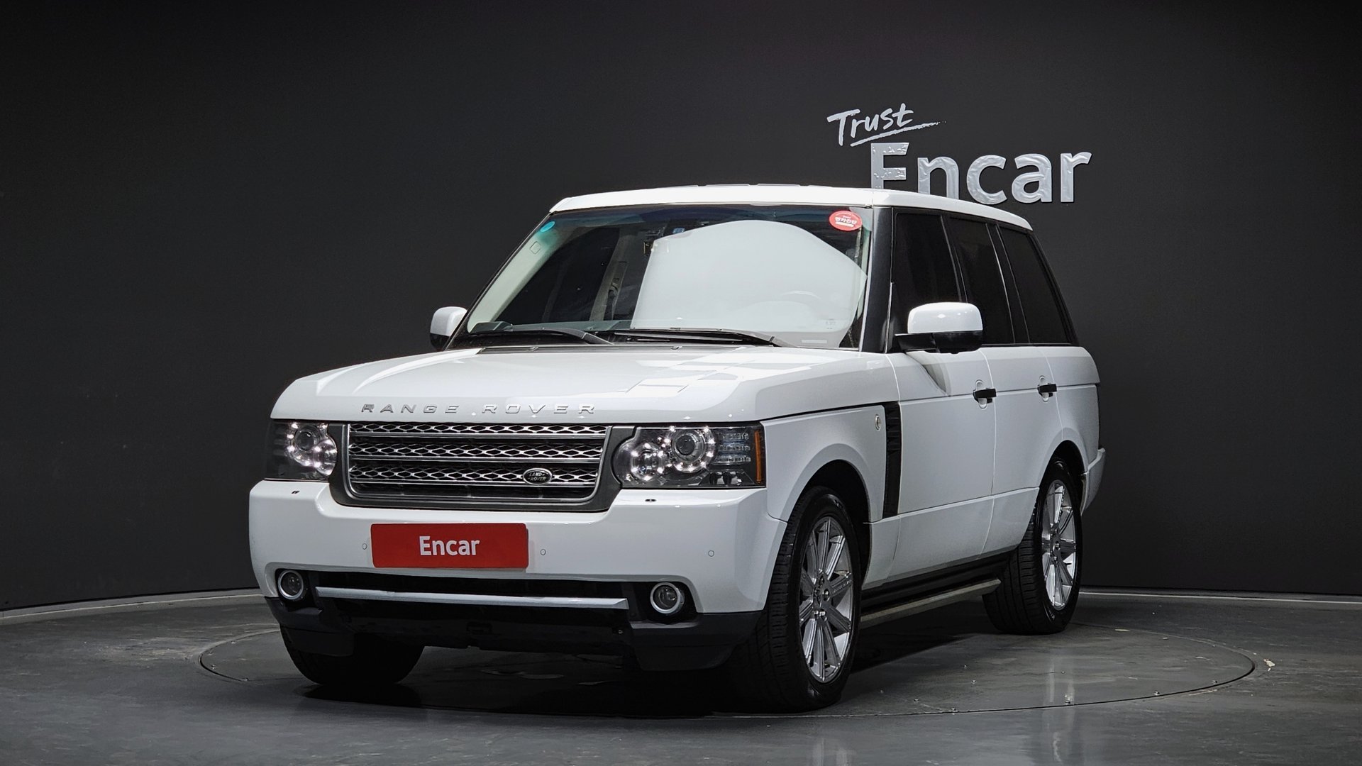 LAND ROVER RANGE ROVER - View 1