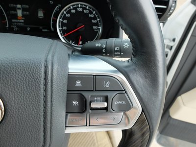 2023 Toyota LAND CRUISER 300 — миниатюра 16