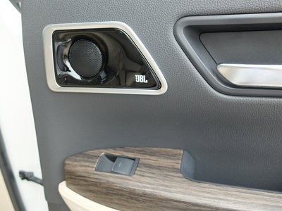 2023 Toyota LAND CRUISER 300 — миниатюра 28