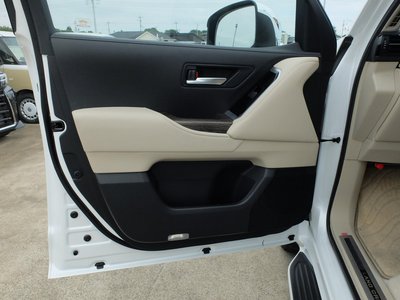 2023 Toyota LAND CRUISER 300 — миниатюра 26