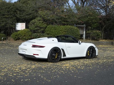 PORSCHE 911 CABRIOLET - 3