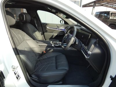 BMW 7 SERIES - 9