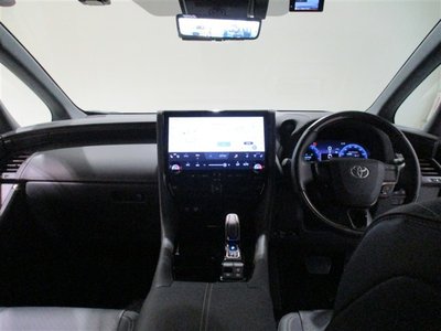 2025 Toyota VELLFIRE 缩略图 16