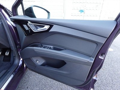 AUDI Q4 SPORTBACK E-TRON - 9