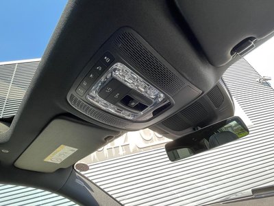 2025 Mercedes-BENZ GLS — миниатюра 21