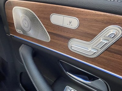 2025 Mercedes-BENZ GLS — миниатюра 35