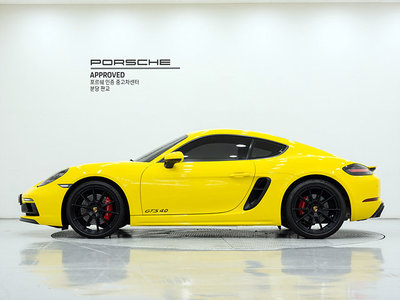 صورة 7 لـ 2024 Porsche 718