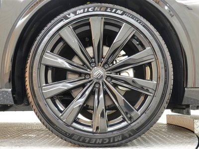 TOYOTA CROWN SPORT - 4