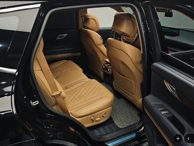 2023 Genesis GV80 — миниатюра 12