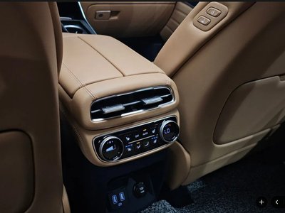 2023 Genesis GV80 — миниатюра 19