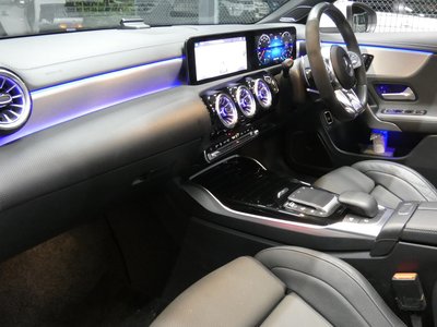 MERCEDES-BENZ CLA AMG - 9