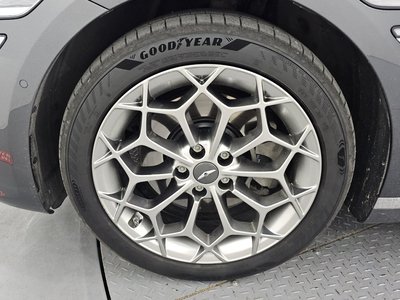 GENESIS G80 (RG3) - 6