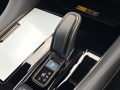2025 Toyota ALPHARD — миниатюра 73