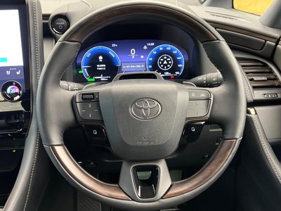 2025 Toyota ALPHARD — миниатюра 13