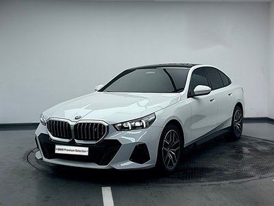 2026 BMW I5 photo 1