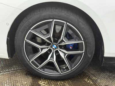2026 BMW I5 photo 6