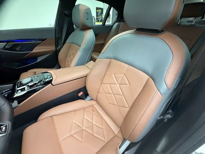 2026 BMW I5 — миниатюра 12
