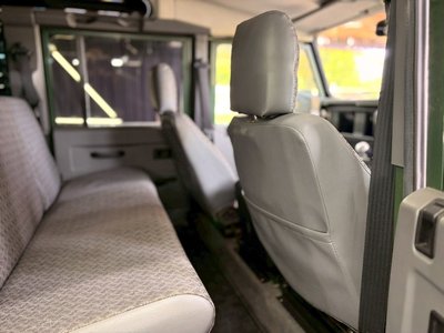 2002 LAND Rover DEFENDER — миниатюра 23