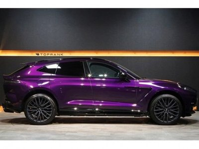 ASTON MARTIN DBX - 3