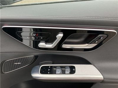 MERCEDES-BENZ GLC - 7