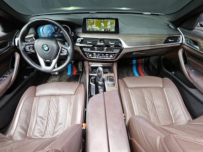 BMW 5 SERIES - 5