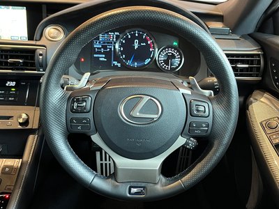 صورة مصغرة 71 لـ 2016 Lexus RC F