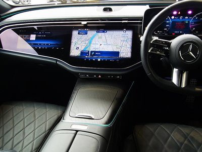 MERCEDES-BENZ E-CLASS - 9