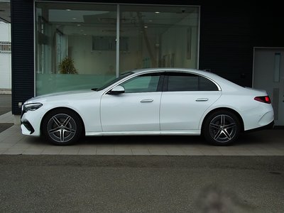 MERCEDES-BENZ E-CLASS - 3