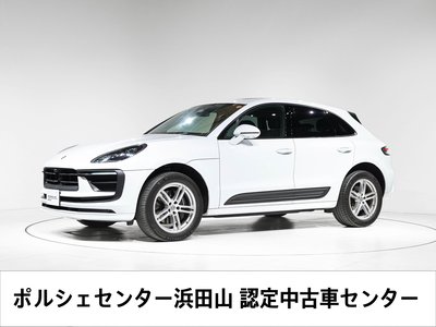 PORSCHE MACAN - 1