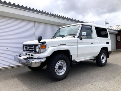 2004 Toyota LAND CRUISER 70 — фото 1