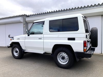 2004 Toyota LAND CRUISER 70 — фото 3