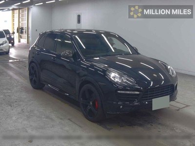 PORSCHE CAYENNE - 1