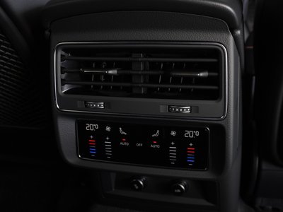 2024 AUDI Q8 thumbnail 14