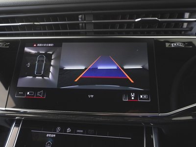 2024 AUDI Q8 thumbnail 23