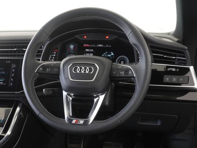 2024 AUDI Q8 thumbnail 29