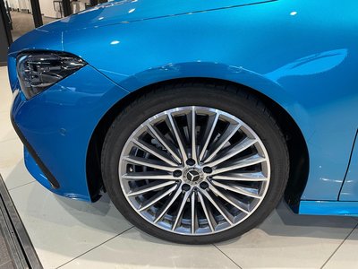 MERCEDES-BENZ CLA - 9