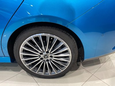 MERCEDES-BENZ CLA - 10