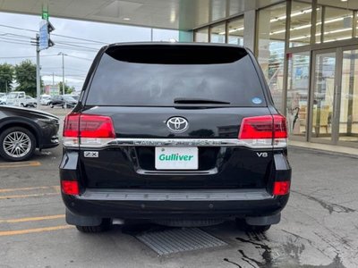 TOYOTA LAND CRUISER - 4
