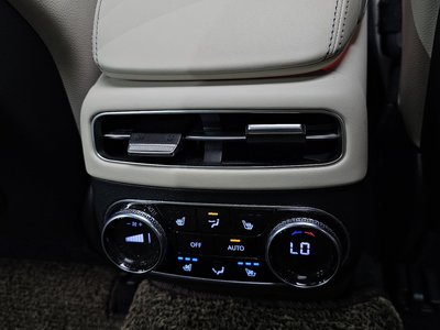 صورة مصغرة 25 لـ 2021 Genesis GV70