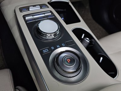 صورة مصغرة 12 لـ 2021 Genesis GV70
