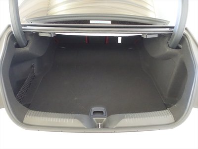 MERCEDES-BENZ CLS - 10