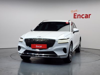 صورة 2 لـ 2024 Genesis GV70