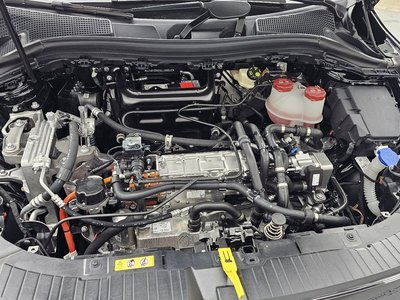 MERCEDES-BENZ EQA - 7