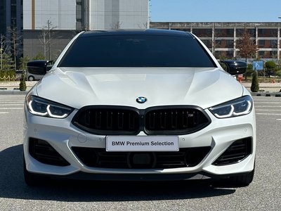 BMW 8 SERIES - 2