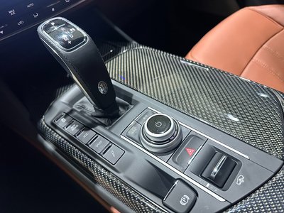 MASERATI LEVANTE - 9