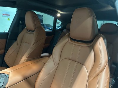 MASERATI LEVANTE - 10